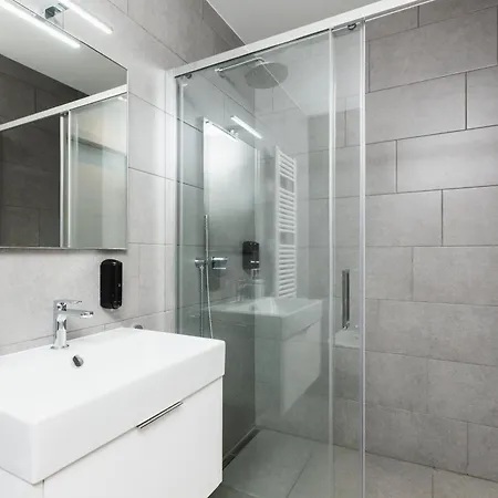 Oro - Modern For 4 Guests * Bellinzona